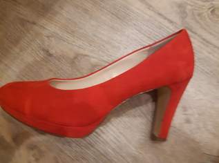 Rote Highheels