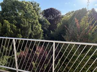 Geweygasse - 3 Zimmer DG mit 2 Balkonen und parkähnlichem Gemeinschaftsgarten, 745000 €, Immobilien-Wohnungen in 1190 Döbling