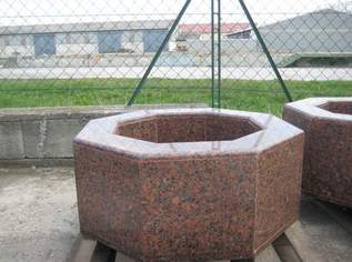 Gartenbrunnen  aus  Granit  für Aussen und Innen.€ 500.--