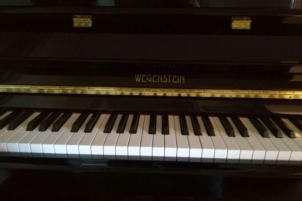 "Wegenstein" Piano - Klavier neu gestimmt