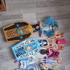 Barbie monster high, 70 €, Kindersachen-Spielzeug in 4980 Antiesenhofen