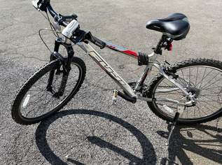 Fahrrad , 300 €, Auto & Fahrrad-Fahrräder in 8700 Göß