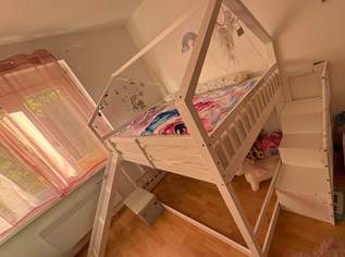 Kinderbett mit Rutsche und Treppe Kinderbett mit Rutsche und Treppe