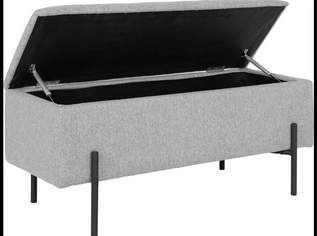 Sitzbank mit Stauraum Sitzbank mit Stauraum