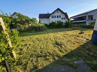 Renovierte 2-Zimmer Wohnung mit Garten und Garage 