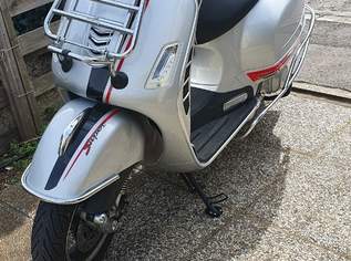 Vespa 300 GTS ie ABS, 4700 €, Auto & Fahrrad-Motorräder in 1230 Liesing