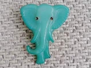 Vintage Brosche Elefant FIXPREIS 5 /NUR SELBSTABHOLUNG 23 Bezirk, 5 €, Kleidung & Schmuck-Accessoires, Uhren, Schmuck in 1230 Liesing Vintage Brosche Elefant FIXPREIS 5 /NUR SELBSTABHOLUNG 23 Bezirk, 5 €, Kleidung & Schmuck-Accessoires, Uhren, Schmuck in 1230 Liesing