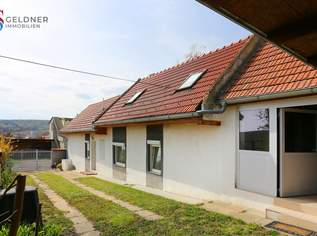 Schnäppchen! Altes Haus, 5 Zi, teilweise renoviert, Fenster & Türen erneuert, Dach neu eingedeckt, Carport, 110000 €, Immobilien-Häuser in 7344 Gemeinde Stoob