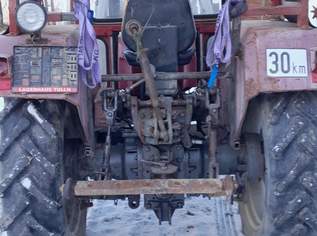 Traktor mit Frontlader 