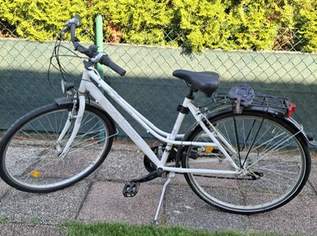 Damenrad, 120 €, Auto & Fahrrad-Fahrräder in 1210 Floridsdorf