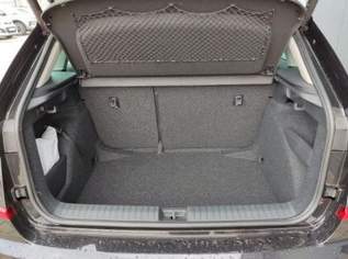 Kamiq 130 Jahre Premium Edition 1.5 TSI 150 P..., 34231 €, Auto & Fahrrad-Autos in 6844 Gemeinde Altach