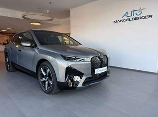 iX xDrive50, 62600 €, Auto & Fahrrad-Autos in 5165 Berndorf bei Salzburg iX xDrive50, 62600 €, Auto & Fahrrad-Autos in 5165 Berndorf bei Salzburg