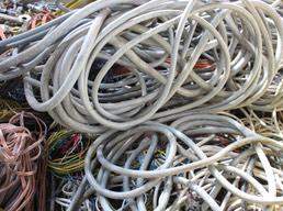 Kaufe Kabelreste , null €, Haus, Bau, Garten-Hausbau & Werkzeug in Österreich