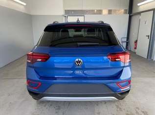 T-Roc LIFE 150PS DSG AHK+Keyless+Kamera+ACC+S..., 35513 €, Auto & Fahrrad-Autos in 6844 Gemeinde Altach