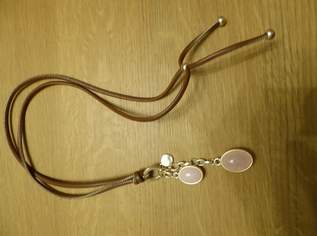 Kette - Band - sehr schön mit 2 wunderschönen Anhängern aus Rosenquarz, 10 €, Kleidung & Schmuck-Accessoires, Uhren, Schmuck in 5026 Aigen