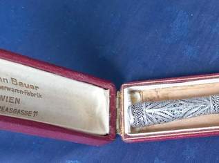Vintage Zigarettenspitz, 65 €, Marktplatz-Antiquitäten, Sammlerobjekte & Kunst in 7041 Wulkaprodersdorf