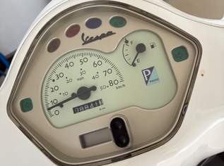 Vespa 50, 1350 €, Auto & Fahrrad-Motorräder in 8272 Bad Waltersdorf