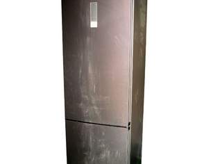 Kühlschrank Siemens mit Klimazonen und Gefrierfach, 400 €, Haus, Bau, Garten-Haushaltsgeräte in Deutschland