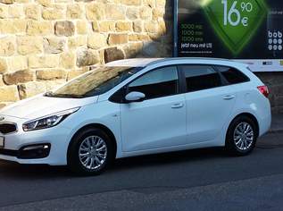 KIA Ceed SW, 20 Jahre Österreich Paket Plus Edition, EZ 03/2016, ca. 92000km Kombi / Family Van, 9990 €, Auto & Fahrrad-Autos in 1220 Donaustadt KIA Ceed SW, 20 Jahre Österreich Paket Plus Edition, EZ 03/2016, ca. 92000km Kombi / Family Van, 9990 €, Auto & Fahrrad-Autos in 1220 Donaustadt