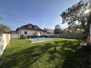 7 Zimmer, 2 Garagen, 4 Stellplätze, Perfekt für Großfamilien und Autoliebhaber! - nur 459.000,00 €, 459000 €, Immobilien-Häuser in 2425 Nickelsdorf 7 Zimmer, 2 Garagen, 4 Stellplätze, Perfekt für Großfamilien und Autoliebhaber! - nur 459.000,00 €, 459000 €, Immobilien-Häuser in 2425 Nickelsdorf