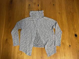 Pepe Jeans Pulli, 11 €, Kleidung & Schmuck-Damenkleidung in 6971 Marktgemeinde Hard Pepe Jeans Pulli, 11 €, Kleidung & Schmuck-Damenkleidung in 6971 Marktgemeinde Hard