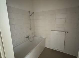 Wohnen in den DRAGONERHÖFEN von Wels - gepflegte 2-Zimmer Wohnung mit modernem Badezimmer (inkl. Wanne) | Ab 01.06.2026 verfügbar!, 797.96 €, Immobilien-Wohnungen in 4600 Wels