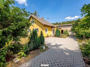 Charmantes Einfamilienhaus 120m² in Hörersdorf, Garage, Kamine, Einbauküche, €299.000, 299000 €, Immobilien-Häuser in 2130 Hörersdorf Charmantes Einfamilienhaus 120m² in Hörersdorf, Garage, Kamine, Einbauküche, €299.000, 299000 €, Immobilien-Häuser in 2130 Hörersdorf