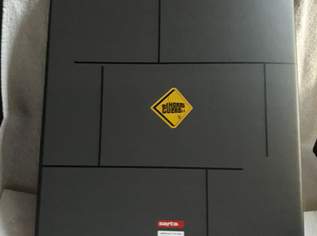 EINEN DICKEN ORDNER FÜR'N HERRN DIREKTOR !!, 3 €, Marktplatz-Spiele, Bastelmaterial & Modellbau in 1200 Brigittenau EINEN DICKEN ORDNER FÜR'N HERRN DIREKTOR !!, 3 €, Marktplatz-Spiele, Bastelmaterial & Modellbau in 1200 Brigittenau