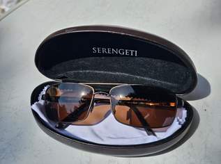 Herren Sonnenbrille, 250 €, Marktplatz-Beauty, Gesundheit & Wellness in 2603 Felixdorf