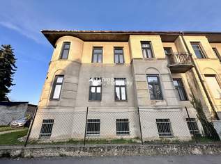 Attraktives Mehrfamilienhaus, Baugrund, mit großem Potenzial, 800000 €, Immobilien-Häuser in 2231 Strasshof an der Nordbahn