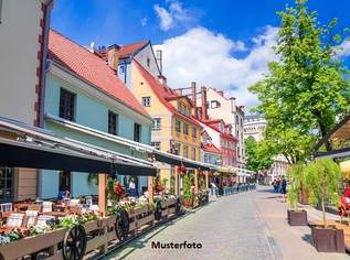 Charmanter Gasthof (Bj. 1953) mit 18 Zimmern, Gastgarten und großzügigem Parkplatzareal, 2003400 €, Immobilien-Gewerbeobjekte in 6290 Dorf-Haus Charmanter Gasthof (Bj. 1953) mit 18 Zimmern, Gastgarten und großzügigem Parkplatzareal, 2003400 €, Immobilien-Gewerbeobjekte in 6290 Dorf-Haus