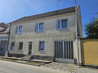 Bauernhaus mit vielen Nebengebäuden, 199000 €, Immobilien-Häuser in 2152 Eichenbrunn