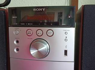 Sony Kompaktanlage CMT EH 25 mit Radio, CD, MP3,  Phones, USB Anschluss , 18 €, Marktplatz-Kameras & TV & Multimedia in 1220 Donaustadt