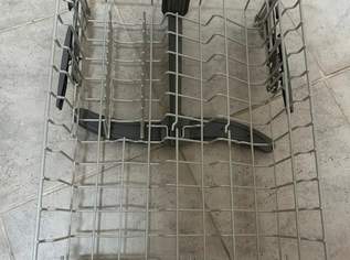 Körbe  Siemens Geschirrspüler, 30 €, Haus, Bau, Garten-Haushaltsgeräte in 2560 Berndorf