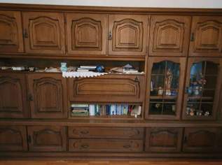 Wohnzimmerschrank in Eiche, 0 €, Haus, Bau, Garten-Möbel & Sanitär in 5082 Grödig Wohnzimmerschrank in Eiche, 0 €, Haus, Bau, Garten-Möbel & Sanitär in 5082 Grödig