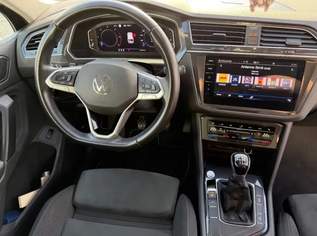 Volkswagen Tiguan Volkswagen Tiguan