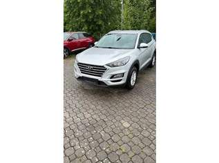Tucson Level 3 RUN 1,6 GDi 2WD MT, 11990 €, Auto & Fahrrad-Autos in 4083 Haibach ob der Donau