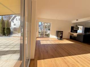 15 MIN VON KLAGENFURT: neuwertiger, lichdurchfluteter Bungalow mit Doppelcarport & separatem Studio, 2000 €, Immobilien-Häuser in 9162 Strau