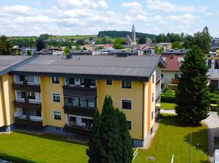 Familienhit - 4.Zi.-Wohnung mit Loggia und Einzelgarage, 309500 €, Immobilien-Wohnungen in 5204 Straßwalchen