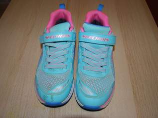 Skechers Sportschuhe Mädchen in Größe 36, 15 €, Kindersachen-Kindermode in 2232 Gemeinde Deutsch-Wagram Skechers Sportschuhe Mädchen in Größe 36, 15 €, Kindersachen-Kindermode in 2232 Gemeinde Deutsch-Wagram