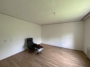 Rückzugsort mit Potenzial – Renovierungsbedürftiges Haus in ruhiger Alleinlage auf 855 m² Grundstück! Rückzugsort mit Potenzial – Renovierungsbedürftiges Haus in ruhiger Alleinlage auf 855 m² Grundstück!