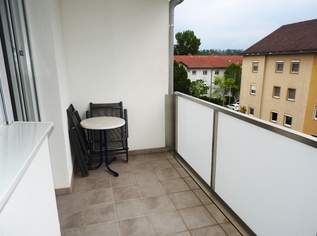 Enns - Sonnige 3-Zimmer Wohnung mit Loggia und Garage