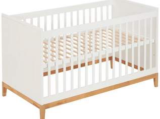 Gitterbett "Jimmy Lee Scandic, Echtholz mit Matratze, 315 €, Kindersachen-Kinderzimmer in 2320 Rannersdorf