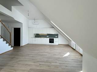 Luxuriöse Dachgeschoßwohnung in Klosterneuburg: Erstbezug mit Terrasse und Klimaanlage!, 1528.57 €, Immobilien-Wohnungen in 3400 Gemeinde Klosterneuburg