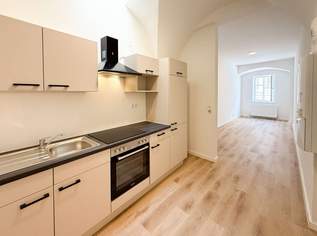Neu saniert & zentral – Garconniere direkt am Stadtplatz in Steyr, 480 €, Immobilien-Wohnungen in 4400 Steyr
