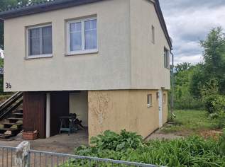 Kleines Häuschen das auf liebevolle Besitzer wartet Kleines Häuschen das auf liebevolle Besitzer wartet