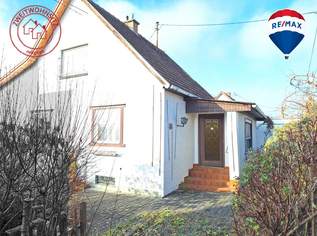 Haushälfte mit Garten - Renovieren nach eigenem Stil, 235000 €, Immobilien-Häuser in Oberösterreich