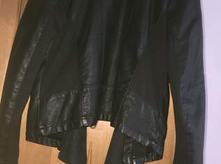 Leder jacke für Damen , 70 €, Kleidung & Schmuck-Damenkleidung in 1190 Döbling