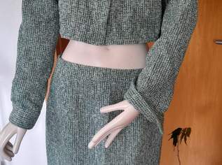 Neuwertiges Kostüm ~ 2 Teiler in Größe 40 von Shein, 10 €, Kleidung & Schmuck-Damenkleidung in 6600 Marktgemeinde Reutte