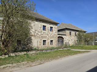 Dreikanthof im Dorfgebiet mit ca. 16 ha land- und forstwirtschaftl. Grundstücken, 445000 €, Immobilien-Häuser in 4273 Unterweißenbach